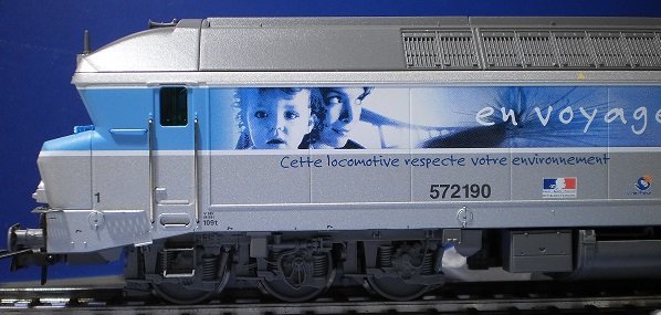 Locomotive diesel CC 572190 en voyage blason Belfort logo actuel - 